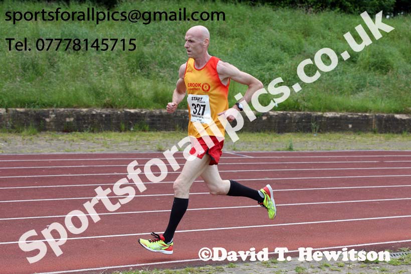 Mens 5000 metres, 2019 NEMA Track and Field Champs, Monkton. Photo:  David T. Hewitson/Sports for All Pics